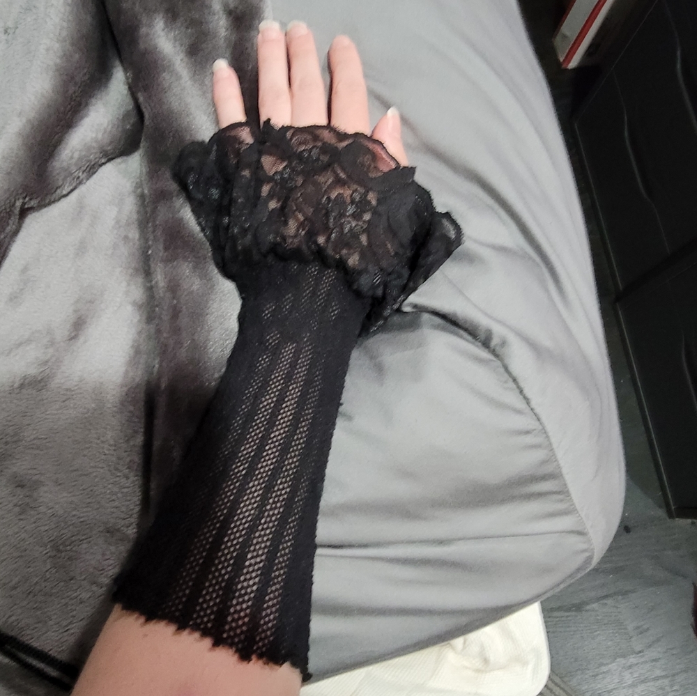 Heavy red lace gloves